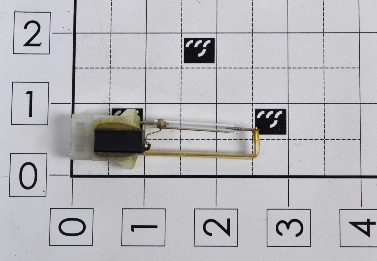112-676: BULB, FLASH TUBE ASSY W/FEMALE CONNECTION