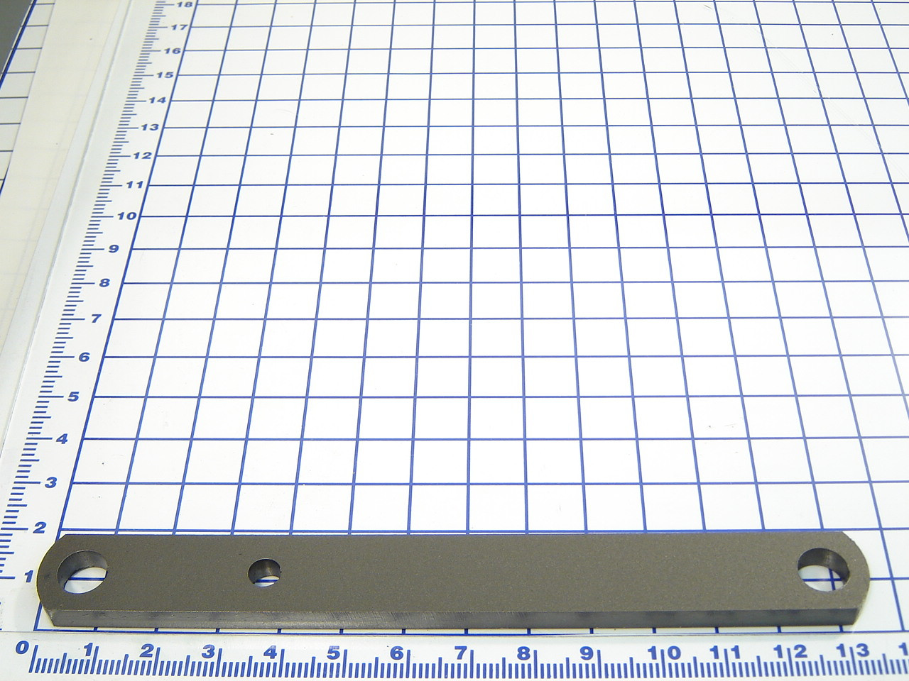 154-824: LIP LINK LIFTER, 3 HOLE