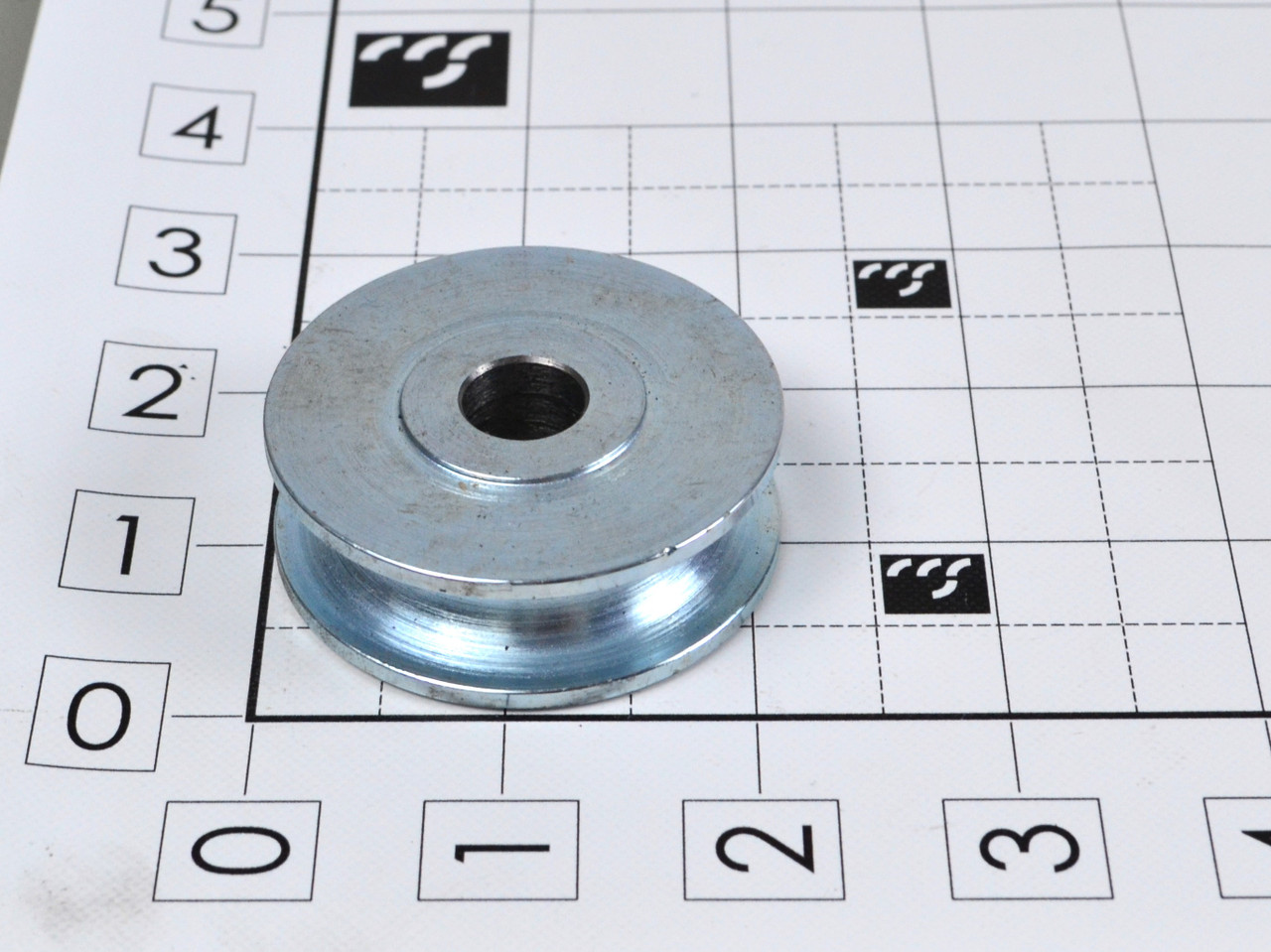 56-41: SLIDE BAR PULLEY