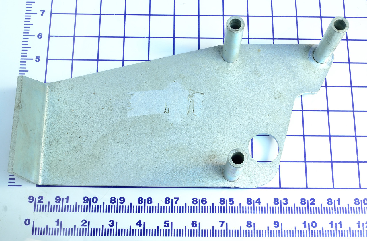 713-024: LATCH ARM GUARD WELDMENT