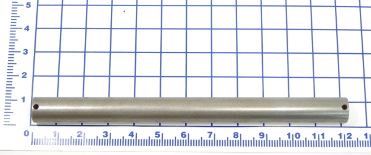 822-024: LIFT ARM PIN CRR. 3/4" X 11-3/4" LG.