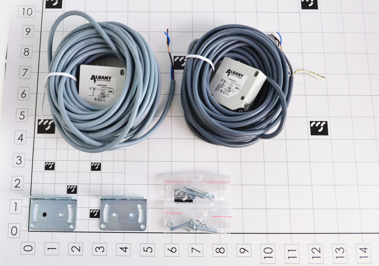 8904R0002: KIT, PHOTOEYES, THRU-BEAM, ADS SENDER/RECEIVER W/ BRACKETS