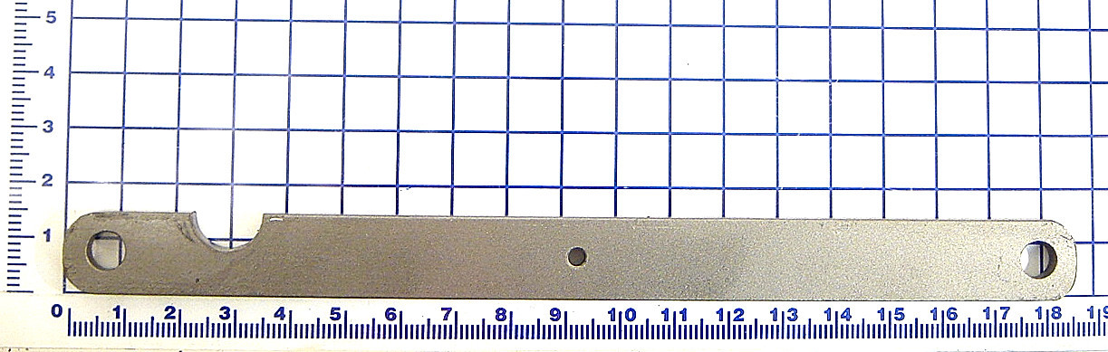 9412-0148: BAR LINK-TAPPED CENTER HOLE NOTCHED W/O BUSHINGS