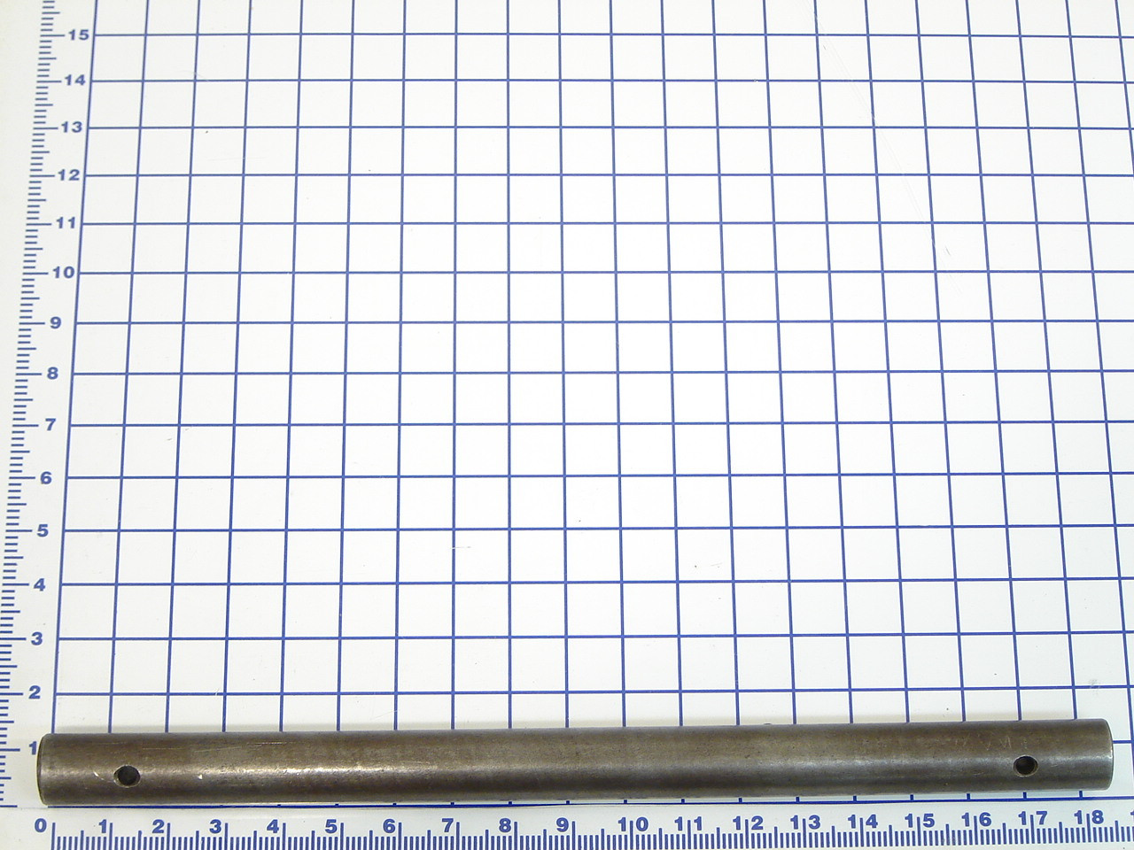 50796: ROLLER AXLE BAR X 18 3/8"LG. 1-1/4" OD