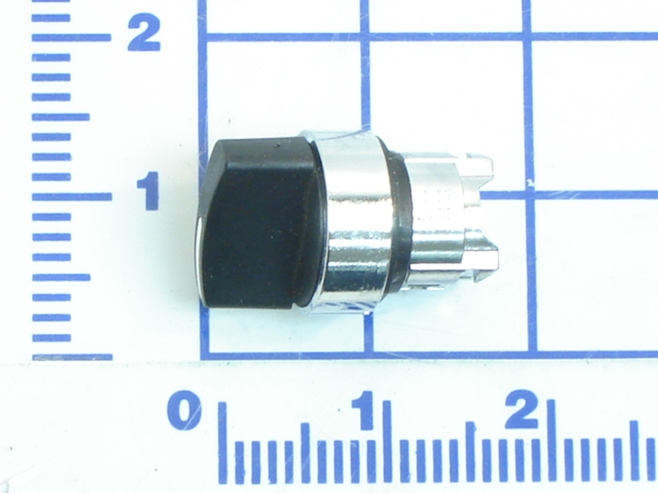 632-170: SELECTOR SWITCH (SPRING RET) 2 POSITION