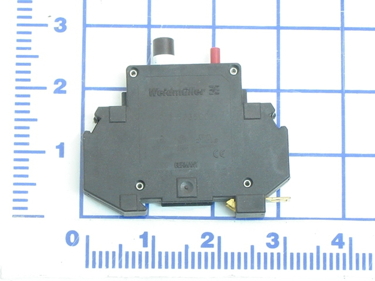 CIRCUIT BREAKER
