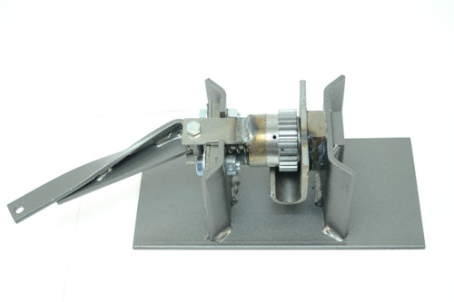 8-8098: HOLDOWN ASSEMBLY O/S ROUND STYLE RACK BAR