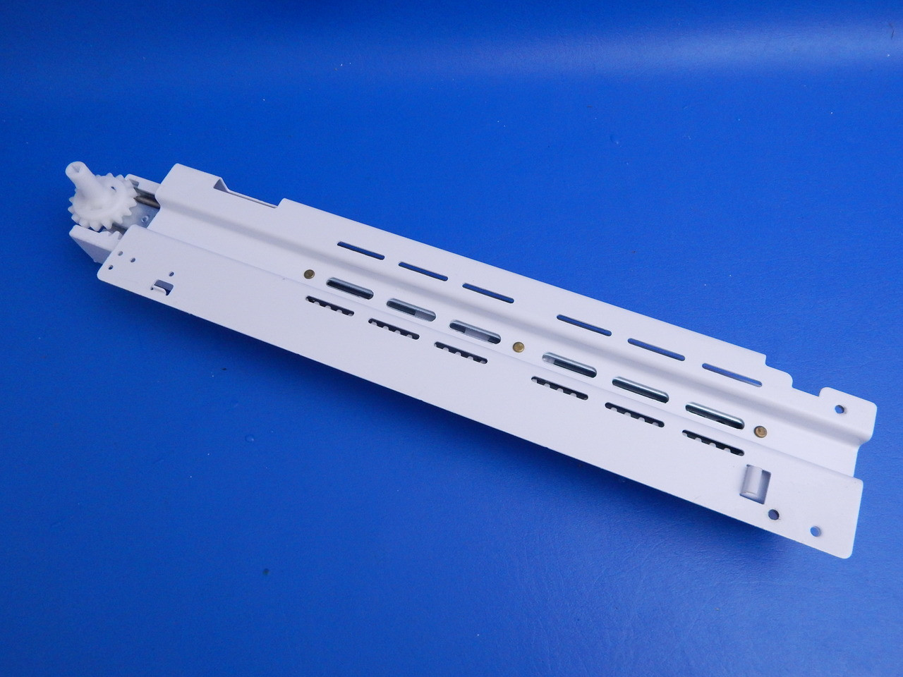 Samsung 3 Door Refrigerator Rfg298hdrs Right Freezer Drawer Slide