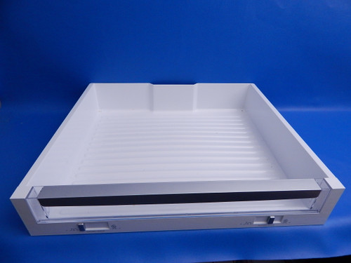 Electrolux Bottom Mount Refrigerator EI28BS56IS0 Deli Drawer 7241827204