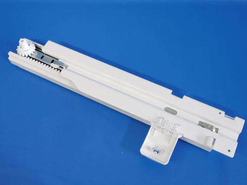 Hisense Refrigerator HRF254N6TSE Right Lower Freezer Door Slide B05112166 2-2