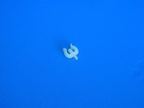 GE Refrigerator PFE29PSDA SS Freezer Crossbar Pin Clip WR01X11023