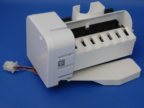 GE Refrigerator PFE28KMKQES Ice Maker WR30X28681