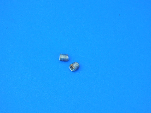 Whirlpool Refrigerator GSF26C4EXW02 Door Handle Set Screws W10010140