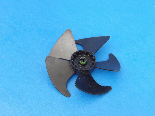 GE Refrigerator GTS18GSNDRSS Evaporator Fan Blade WR60X10204