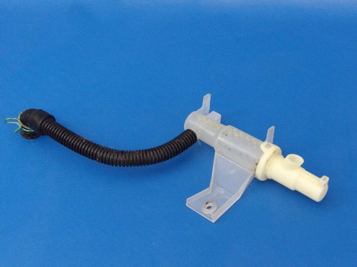 Maytag Bravos Washer MVWB750WQ0 Water Fill Nozzle W10106990