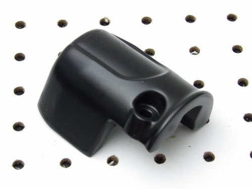 Harley-Davidson 15-20 Road Glide OEM Brake Master Cylinder Half Clamp 41700321