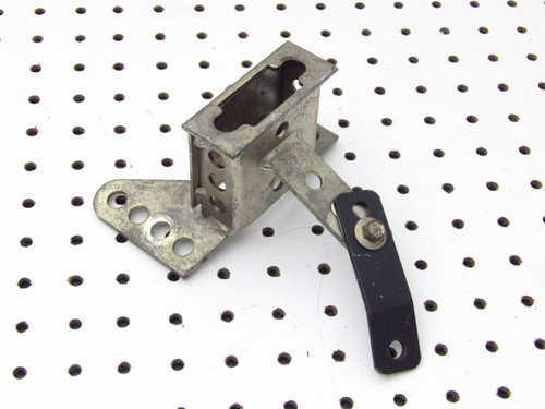 Harley-Davidson 88-08 Touring OEM Driver Backrest Bracket 52587-09