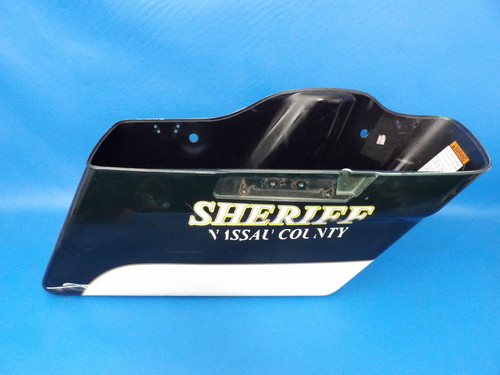 Harley-Davidson 14-23 Touring OEM Right Saddlebag Body  90200412