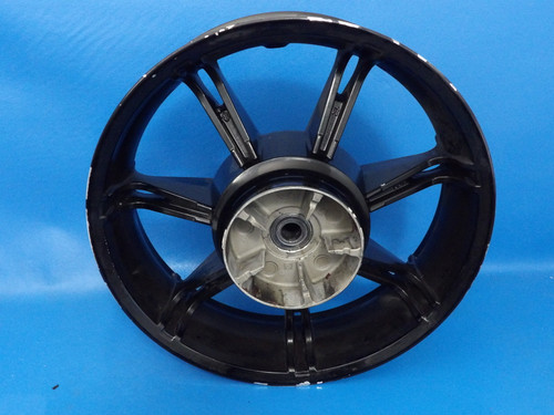 Harley-Davidson 20-24 Road Glide Limited OEM 7 Spoke 18x5 Rear Wheel 40900603