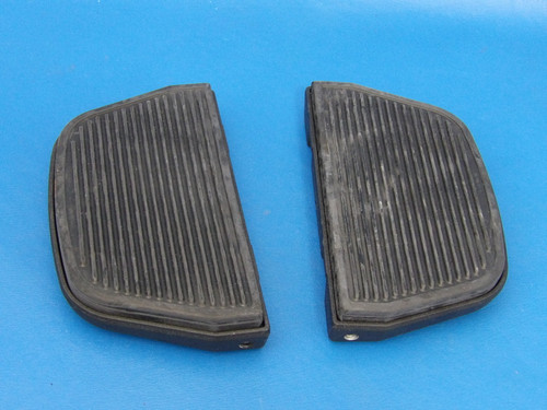 Harley-Davidson Touring OEM Passenger Footboards 50613-91A 50606-06