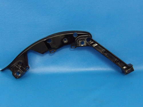 Harley-Davidson 18-26 Touring OEM Left Saddlebag Fender Support 90200503