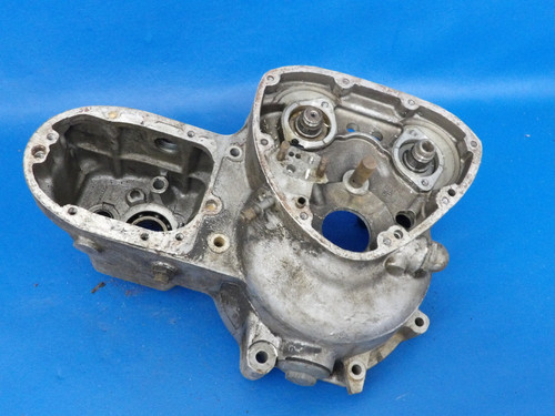 Triumph 1969 Tiger T100C Right Side Engine Case 70-9035