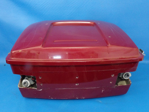 Harley-Davidson 97-05 Touring OEM Tour Pak Pack (No Key)