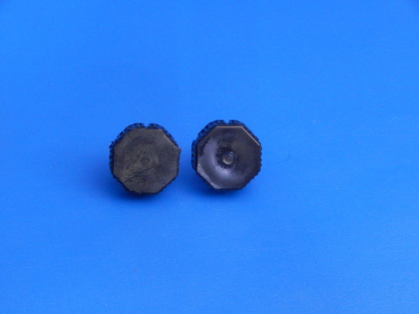 Kenmore Bottom Mount Refrigerator 79571053012 Leveling Legs AFC72909201