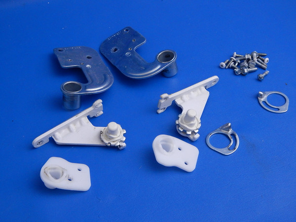 Electrolux Bottom Mount Refrigerator EI28BS56IS0 Hinges 7241763001 7241761301