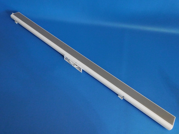 Whirlpool Refrigerator WRF736SDAM14 Door Flipper Mullion W10698195