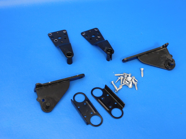 Dacor Refrigerator EF36BNDFSS Door Hinges 102641 102661