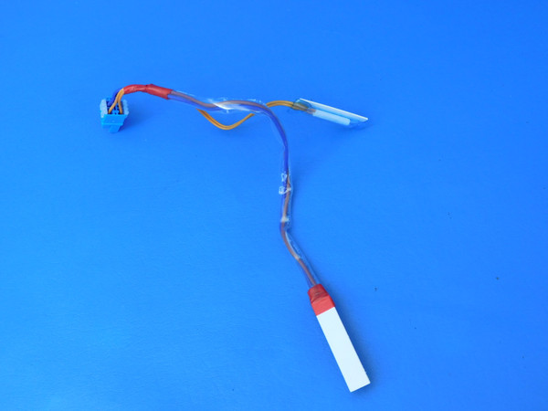 LG Refrigerator LRFCS2503S Defrost Sensor ACM75678706