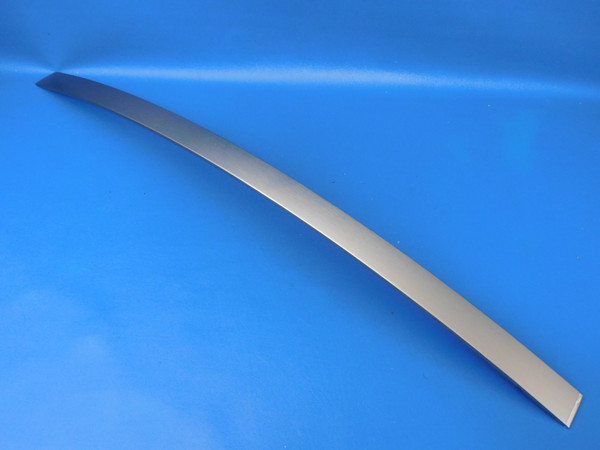 Whirlpool Refrigerator WRX986SIHV00 **FREEZER** Door Handle W11101977