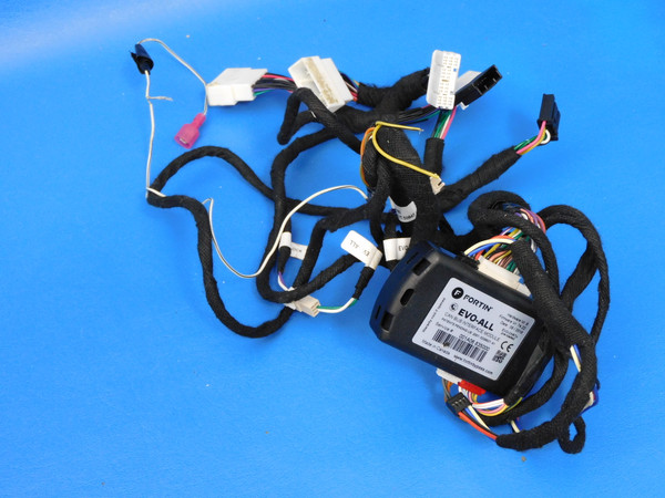2013 Toyota Avalon Hybrid XLE Aftermarket Fortin Remote Start