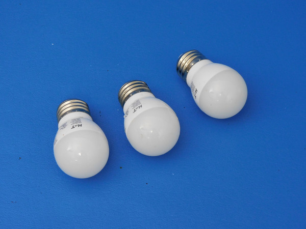 Whirlpool Refrigerator WRF555SDFZ02 LED Light Bulbs W10820003