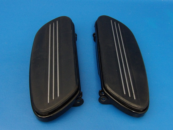 Harley Davidson OEM Streamliner Rider Footboards 50500878A 50500877A