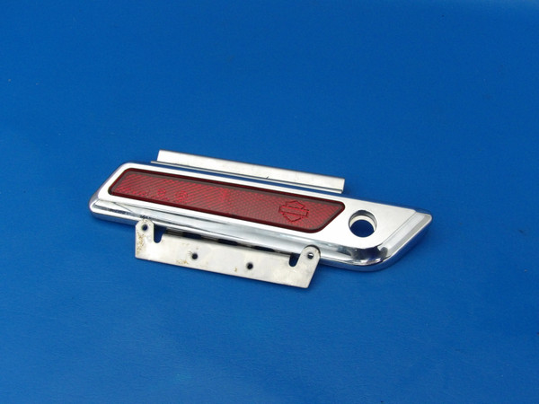 Harley-Davidson Touring OEM Right Saddlebag Latch & Hinge 90200449 90200899