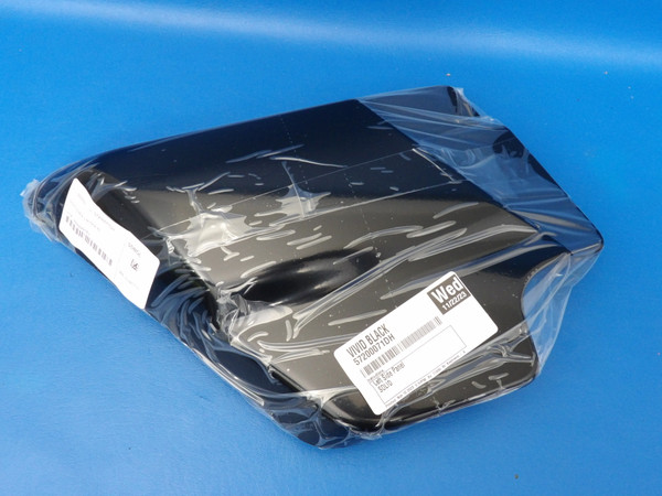 Harley-Davidson Touring OEM Left Side Cover 57200071DH 66250-09A