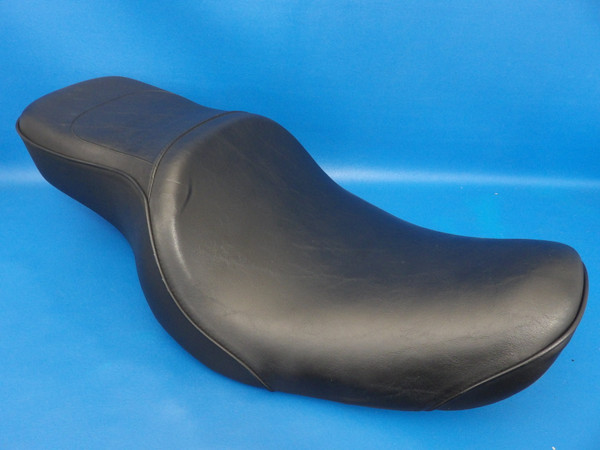 Harley-Davidson 04-05 Dyna OEM Super Glide Seat 53077-04