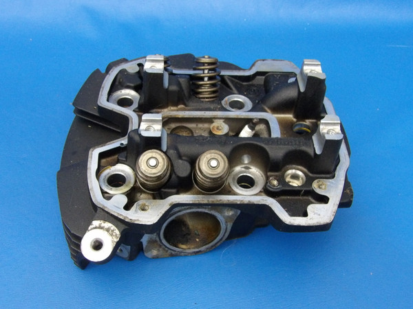 Harley-Davidson Milwaukee 8 M8 Front Cylinder  Head 16500392