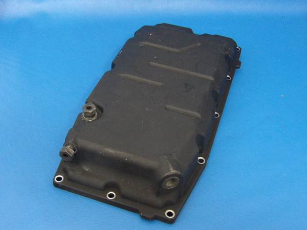 Harley-Davidson 17-26 Touring OEM  M8 Transmission Oil Pan 24400177