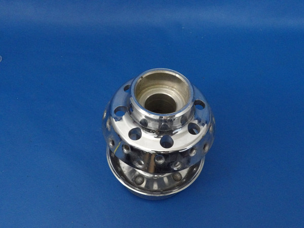 Harley-Davidson OEM 6.5" Single Disc Front Wheel  Hub