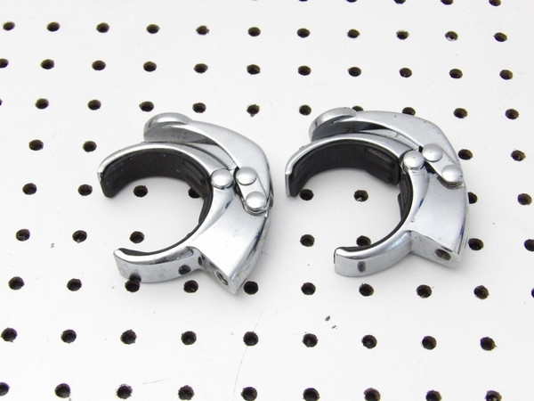 Harley-Davidson OEM 49mm Windshield Windscreen Clamps (2)
