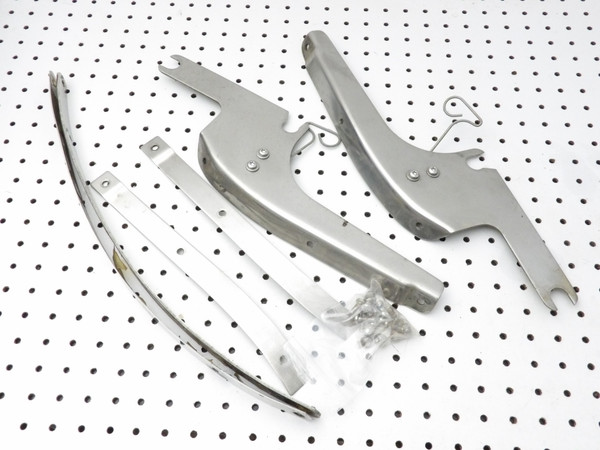 Harley-Davidson OEM Road King Detachable Windshield Brackets