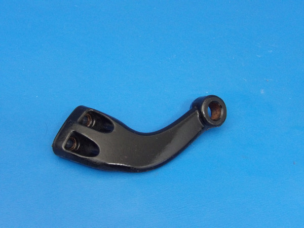 Harley-Davidson 09-22 Sportster Iron 883 OEM Right Front Footpeg Mount 42971-04