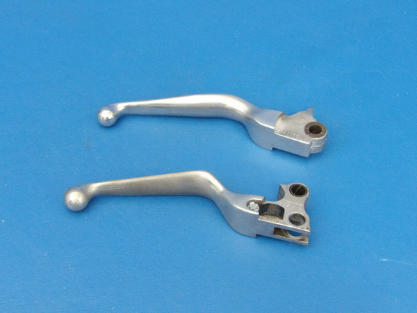 Harley-Davidson 96-14 Softail OEM Hand Levers 45016-96 45015-96