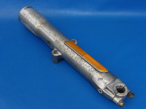 Harley-Davidson 91-06 Softail Fat Boy Right Fork Tube Slider 45917-86 45915-00