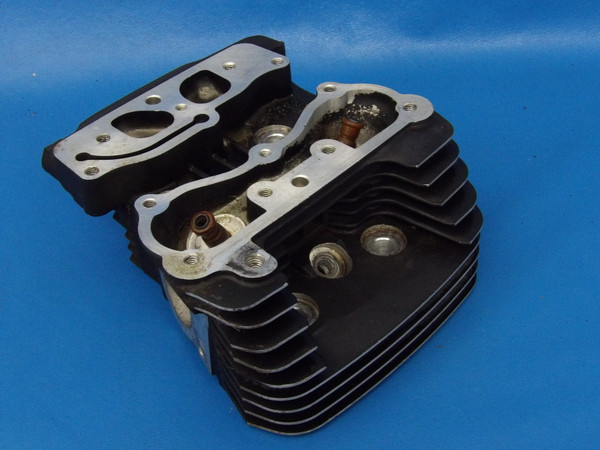 Harley-Davidson Twin Cam OEM Bare Rear Head 15725-99