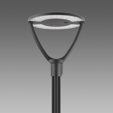 Apparecchio per illuminazione stradale