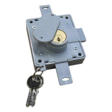 Sistema di chiusura per armadi elettrici